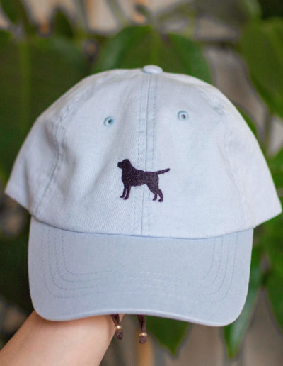 czapka z labradorem jasnobrązowa